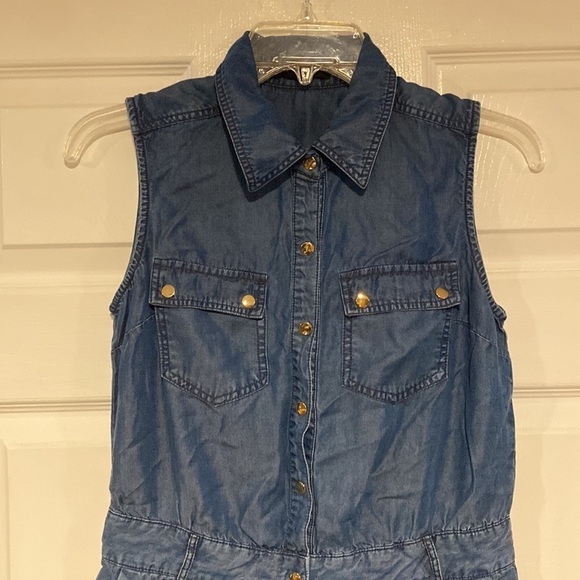 Forever 21 denim romper never worn - Picture 2 of 4